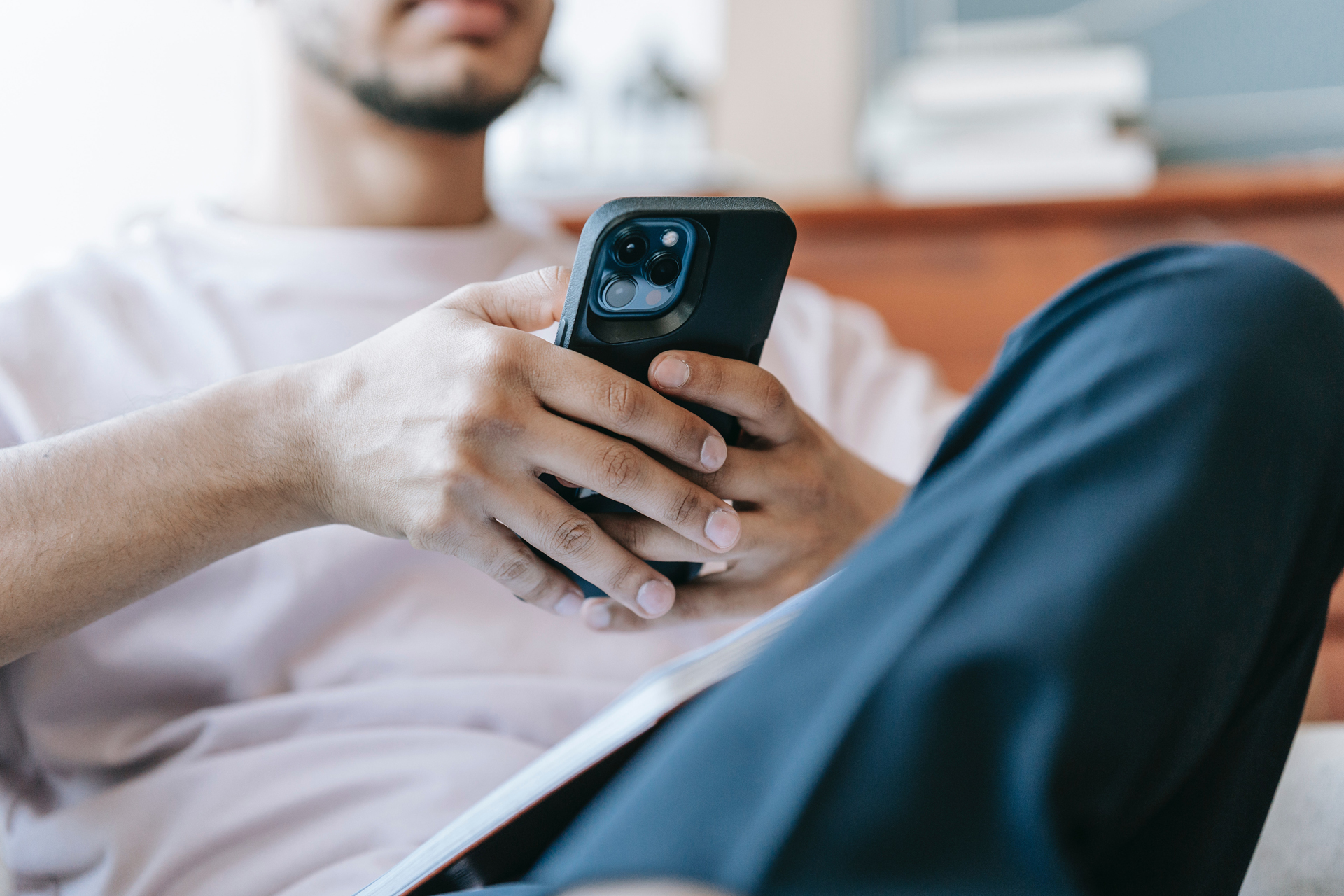 Signe De Désintérêt D une Femme Sms 9 erreurs à ne pas faire par SMS avec une femme en séduction - James D.