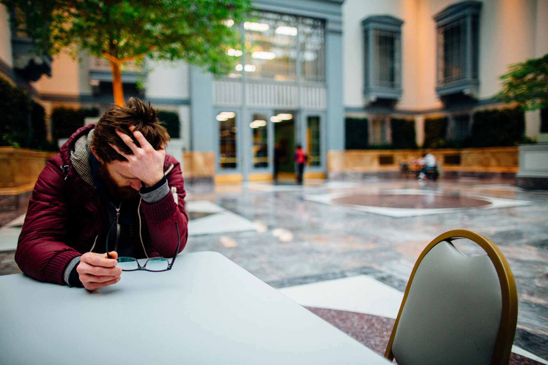 Mon Ex A Coupé Les Ponts Mon ex a coupé le contact - Comment se rapprocher ? - James D.